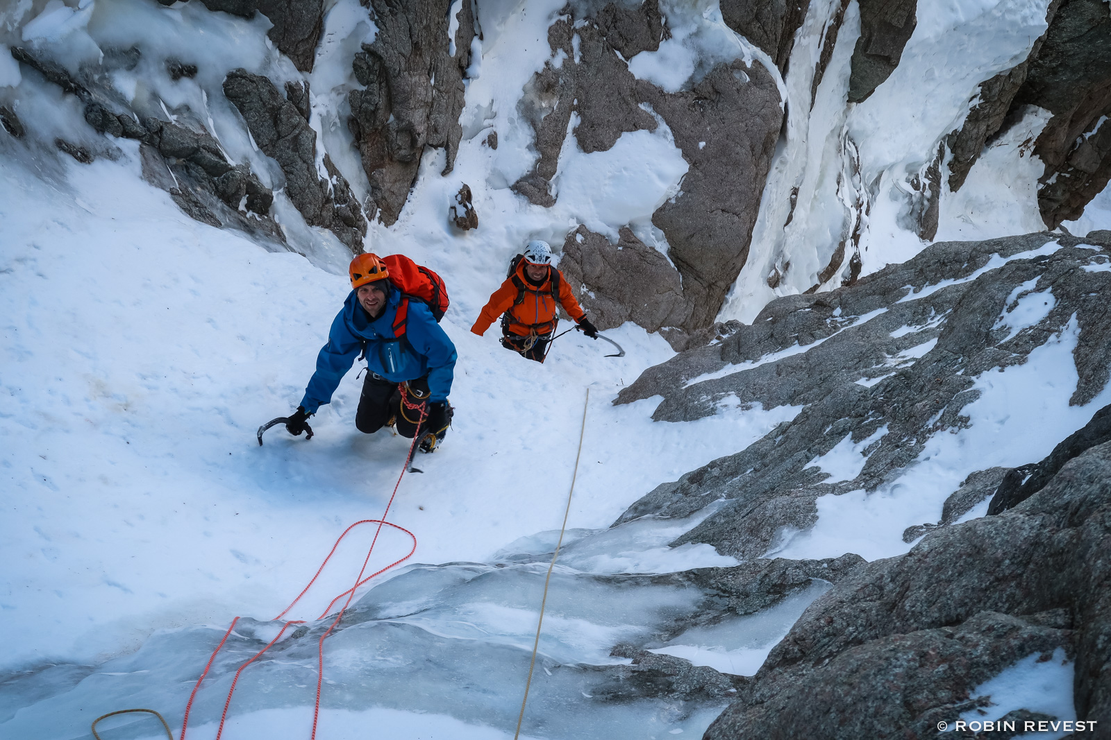 Alpinisme hivernal dans les Hautes Alpes 2